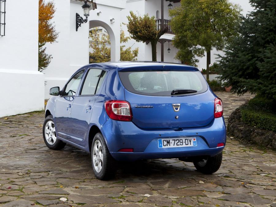  Dacia Sandero 2012 года  (фото 4 из 19)